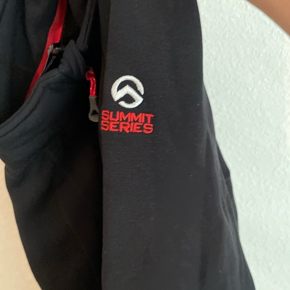 The North Face Summit Series Women’s  Black and Red Quarter Pullover size M - Picture 2 of 7